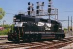 NS GP38-2 5566
